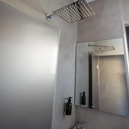 Kulla Inglizit Hostel Shkodra